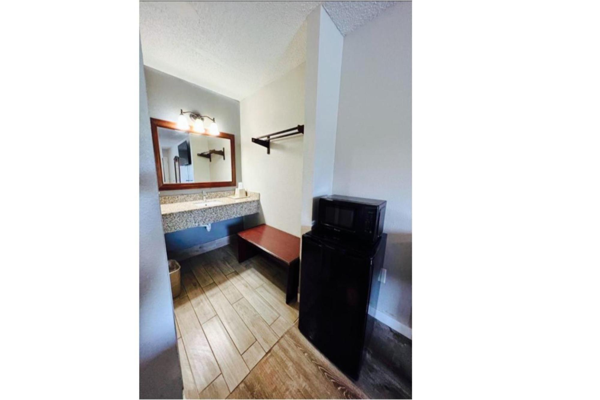Western Motel, 托马斯维尔 外观 照片